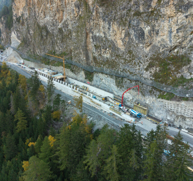 B180 Reschenstraße: Schalwagen für Schutzgalerie